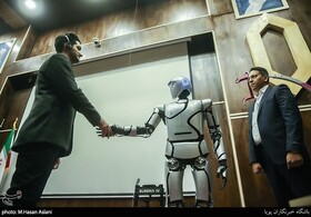 نسل چهارم "ربات انسان‌نمای سورنا" رونمایی شد + تصاویر